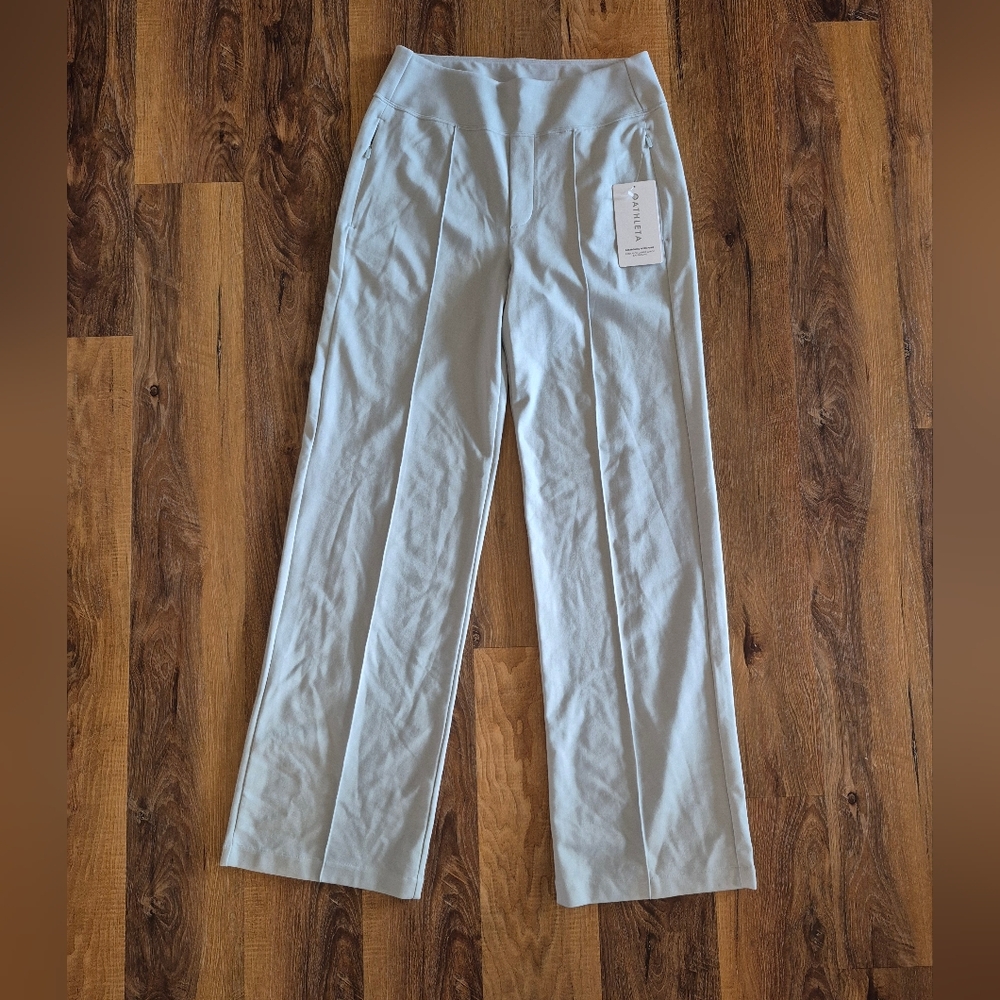 NWT Athleta Wide-Leg Eastbound Pants